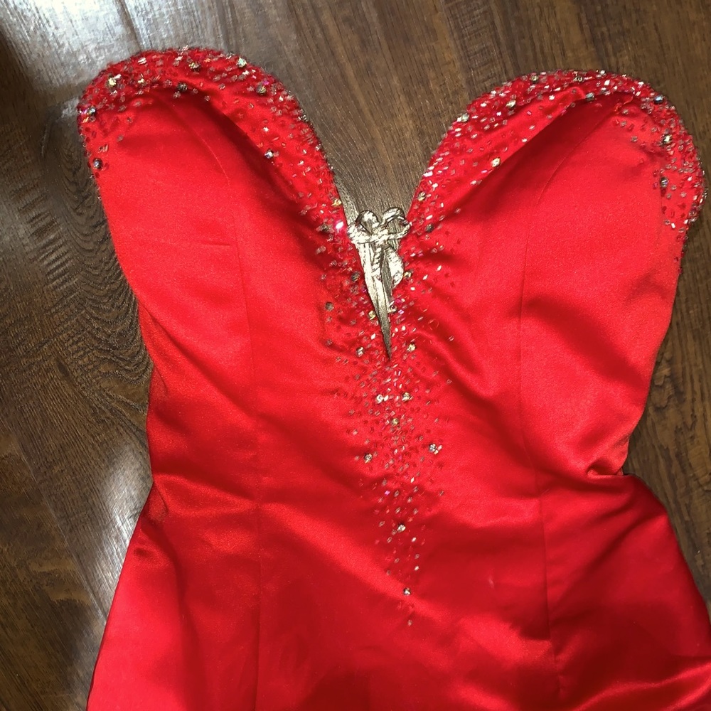 Prom gown